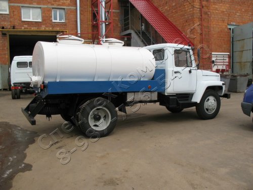 Цистерны для перевозки живой рыбы 4000 л. на шасси ГАЗ-3309, ISUZU-NQR75, HYINDAI-78, ТАТА-613